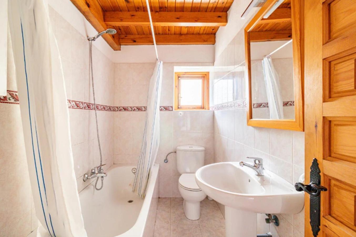 Casa Marinera Centrica En 코밀라스 외부 사진